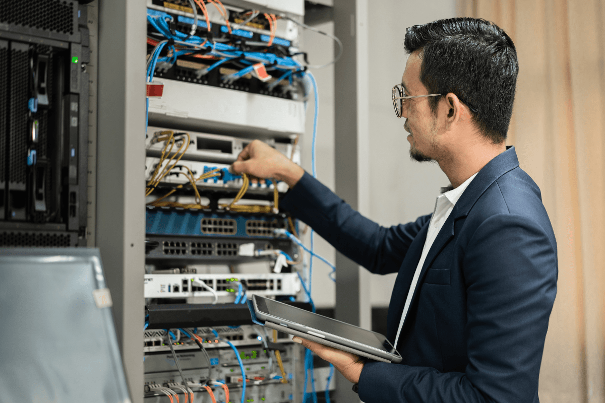2027 Best Online CompTIA Network+ Training Bootcamps thumbnail