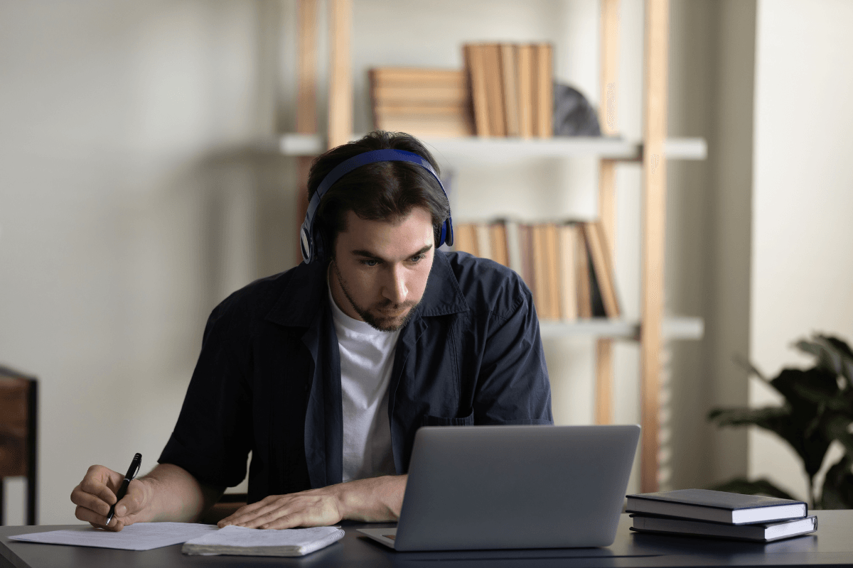2027 Best Online Information Technology Courses thumbnail