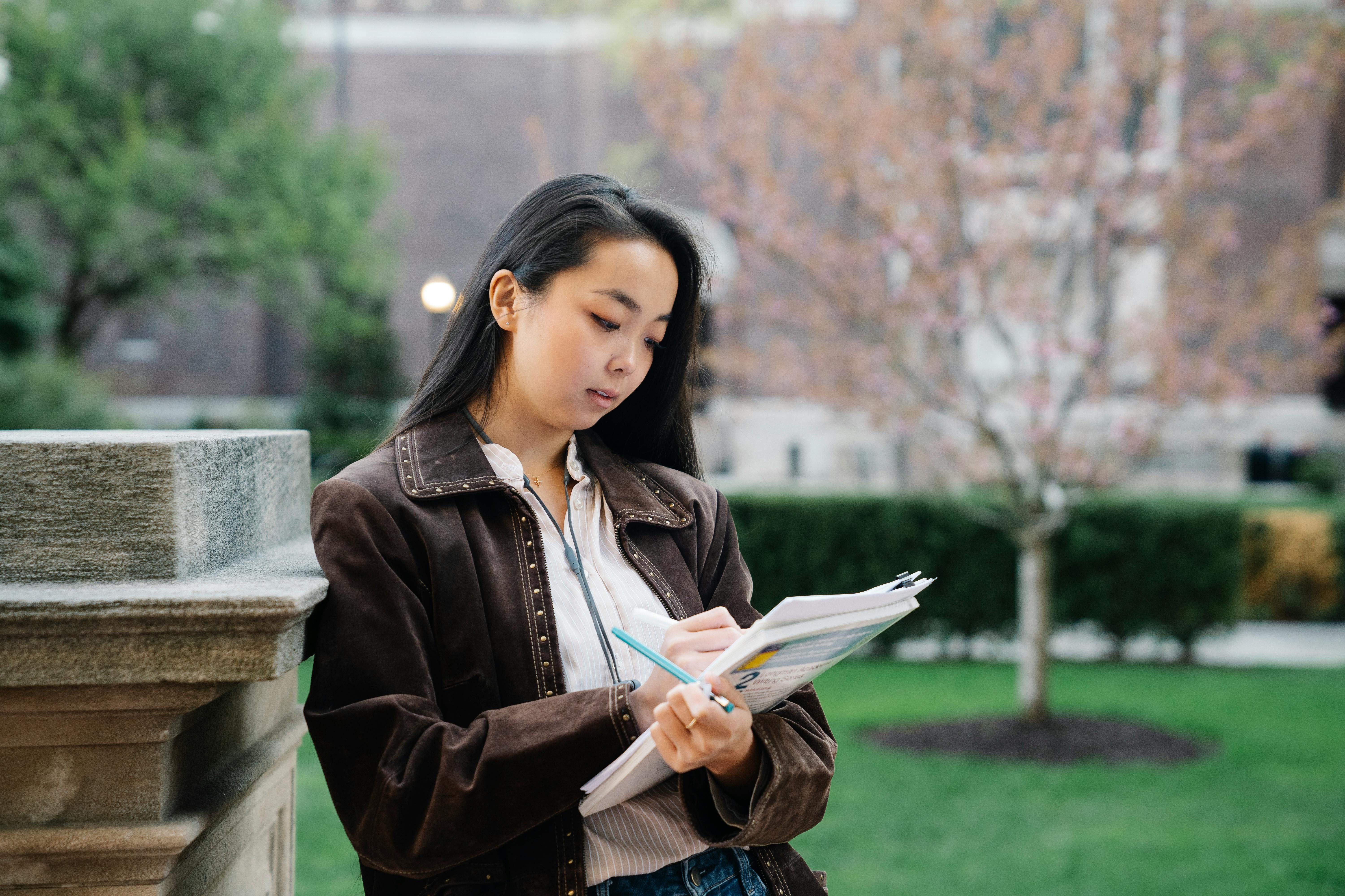 2027 Best Online Liberal Arts Degree Programs thumbnail
