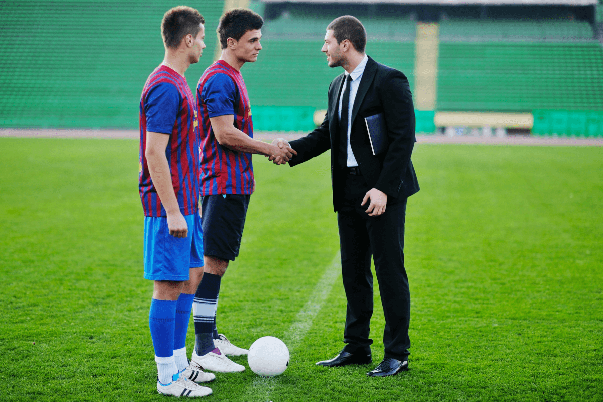 2027 Fastest Online MBA Programs in Sports Management thumbnail