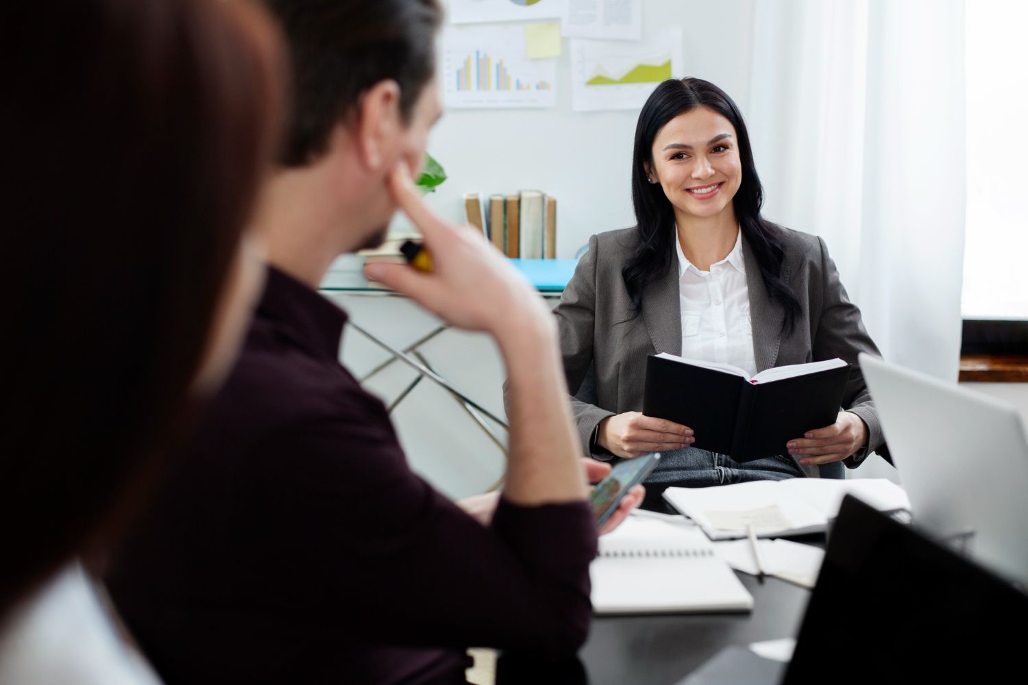 2027 How to Become an HR Consultant thumbnail