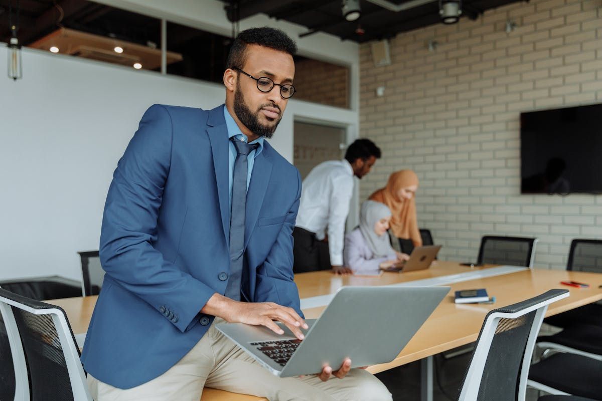 2027 Highest Paying MBA Jobs and Careers thumbnail