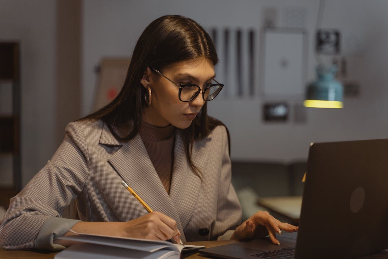 2027 How to Become a Chief Technology Officer (CTO): Salary & Career Paths thumbnail