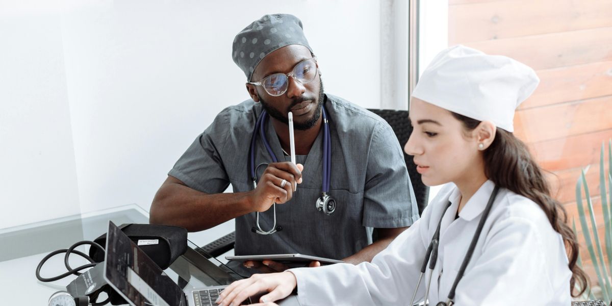 2027 Best CNA to RN Degree Online Bridge Programs thumbnail