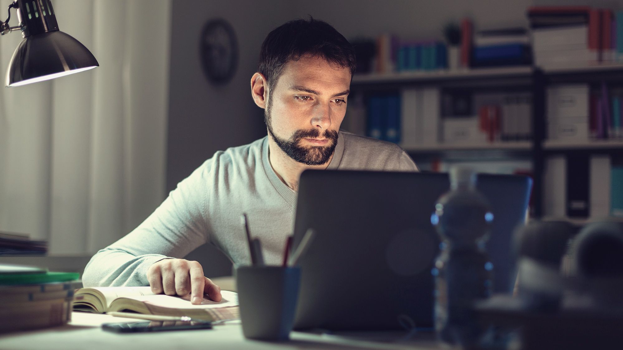2027 Best Online English Degree Programs thumbnail
