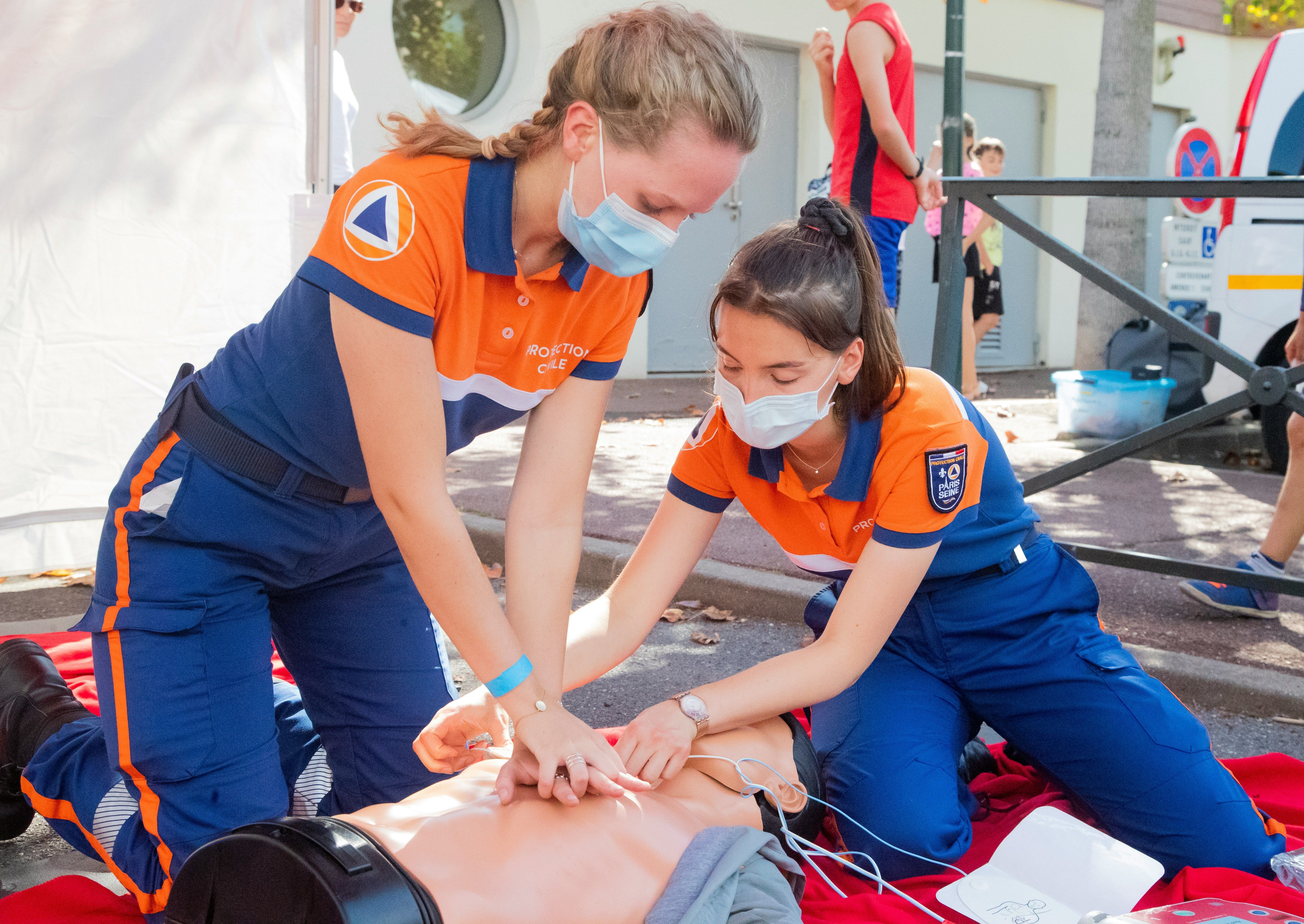 2027 Most Affordable Paramedic to RN Online Bridge Programs thumbnail