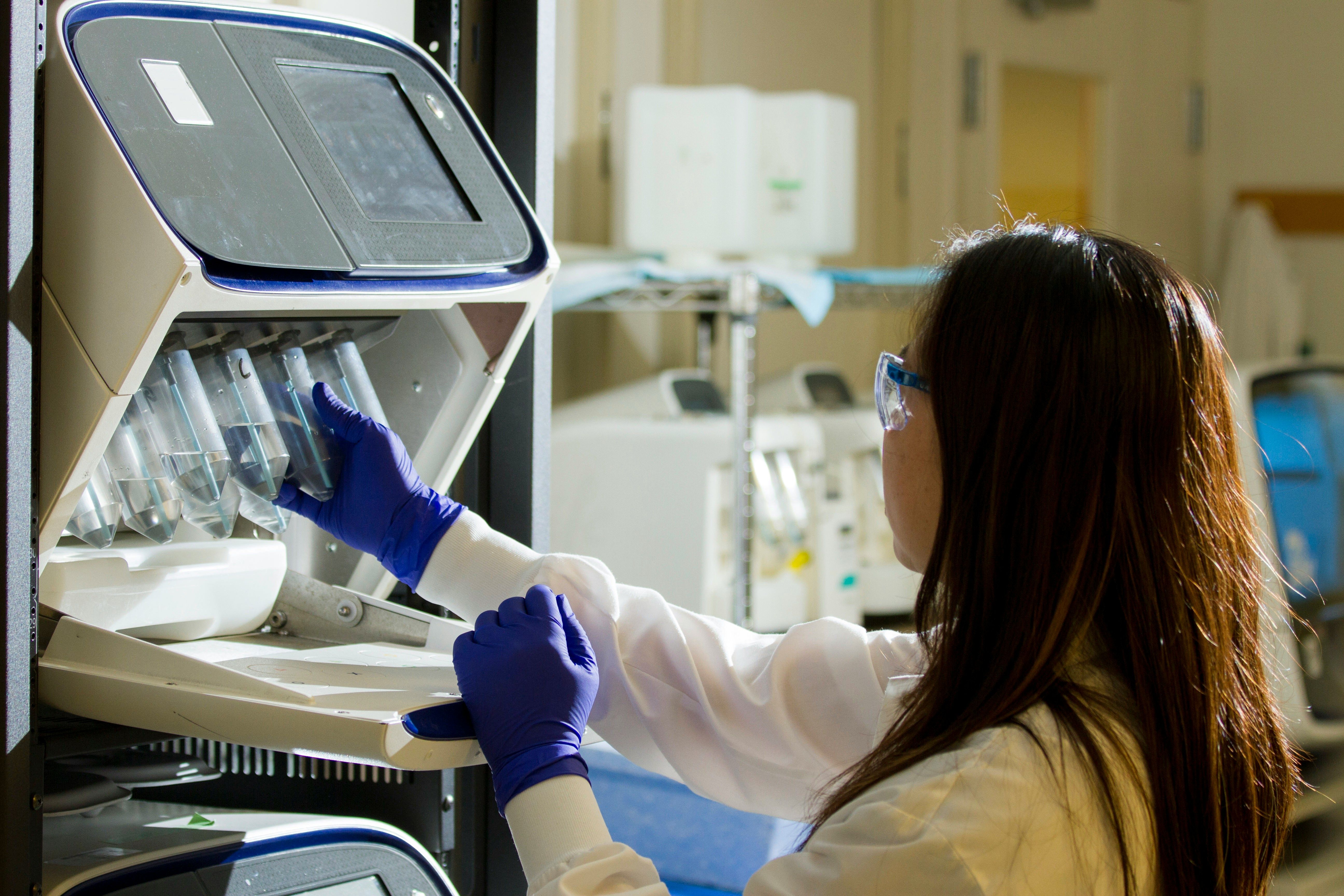 2027 Medical Lab Tech Programs Online: Best Schools thumbnail