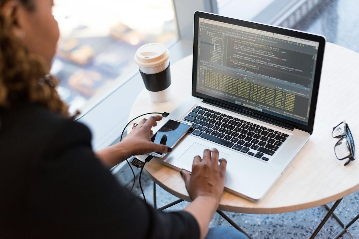 2027 Best Online Mobile App Development Degree Programs thumbnail