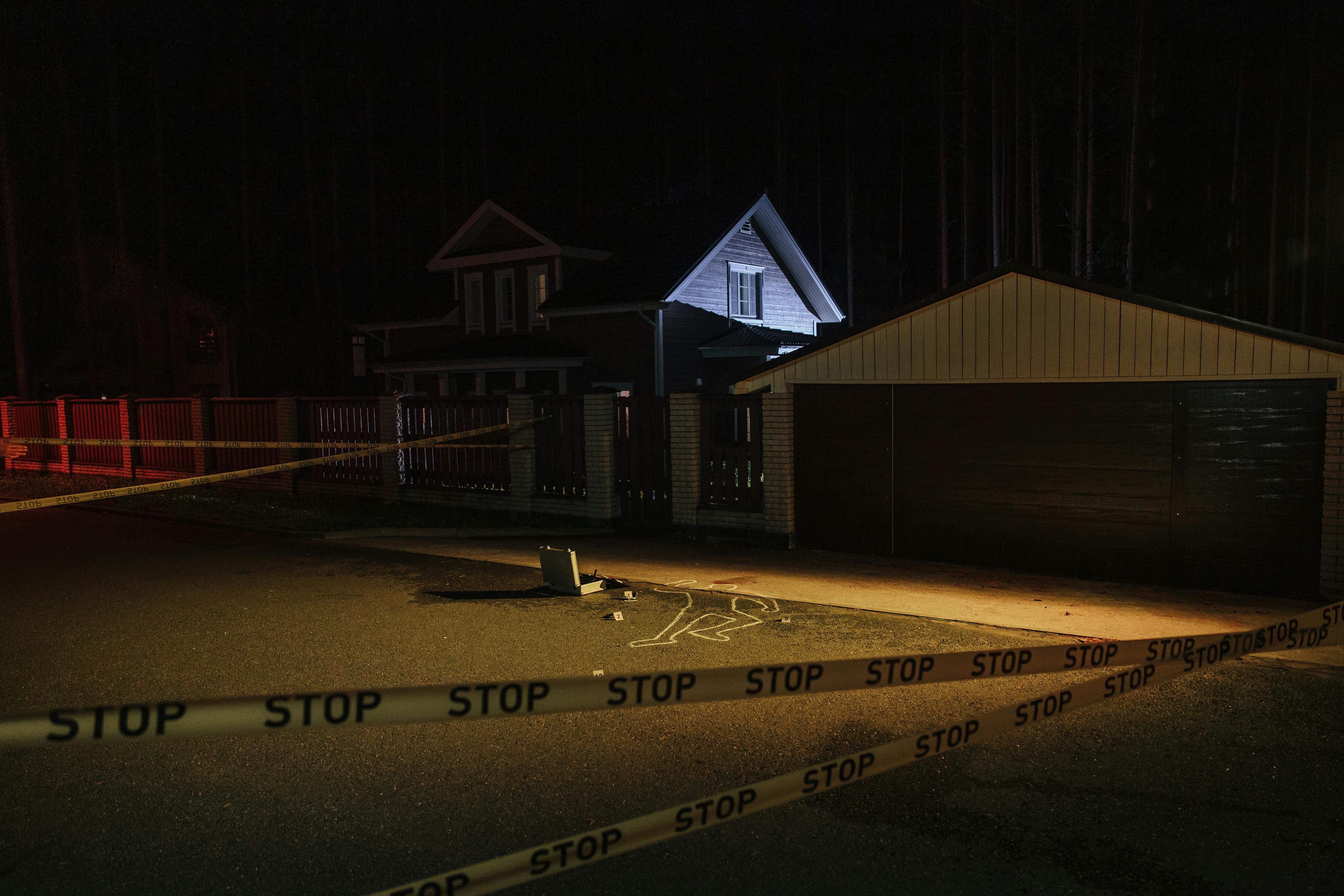 2027 Criminal Justice vs Forensic Science: Explaining the Difference thumbnail
