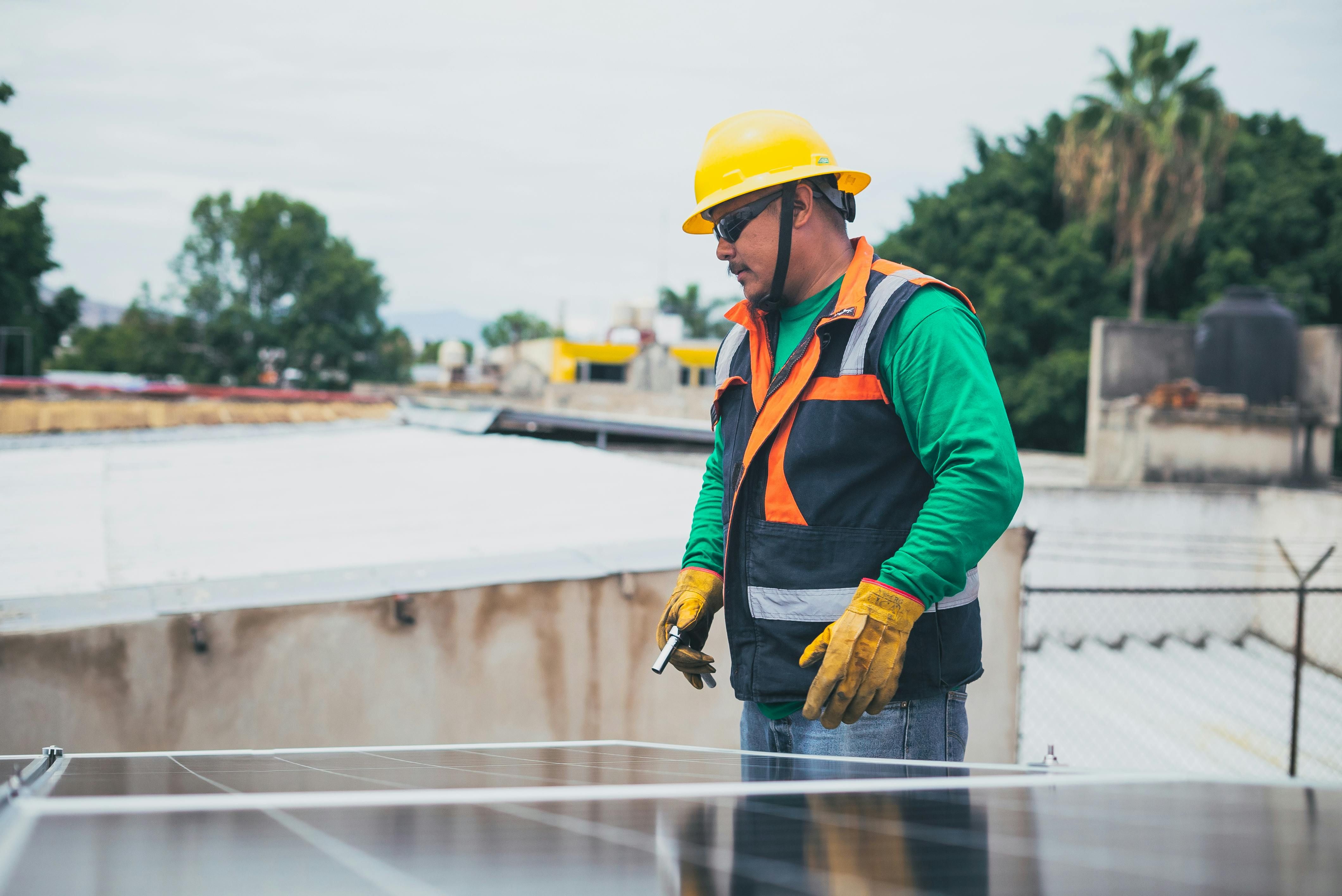 2027 Wind Turbine Technician Salary by State thumbnail