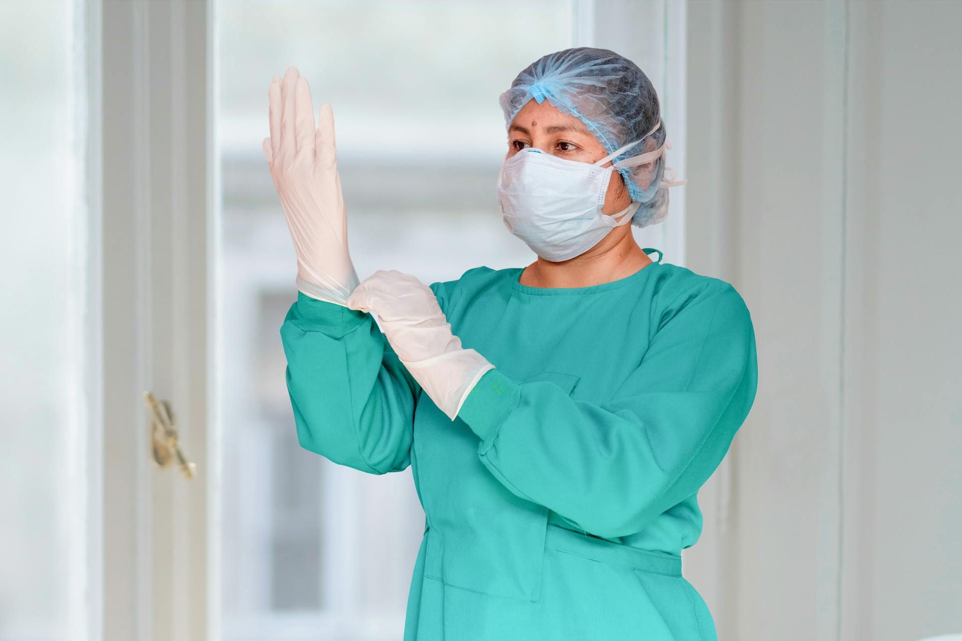 2027 FNP vs. AGNP: Explaining the Difference thumbnail