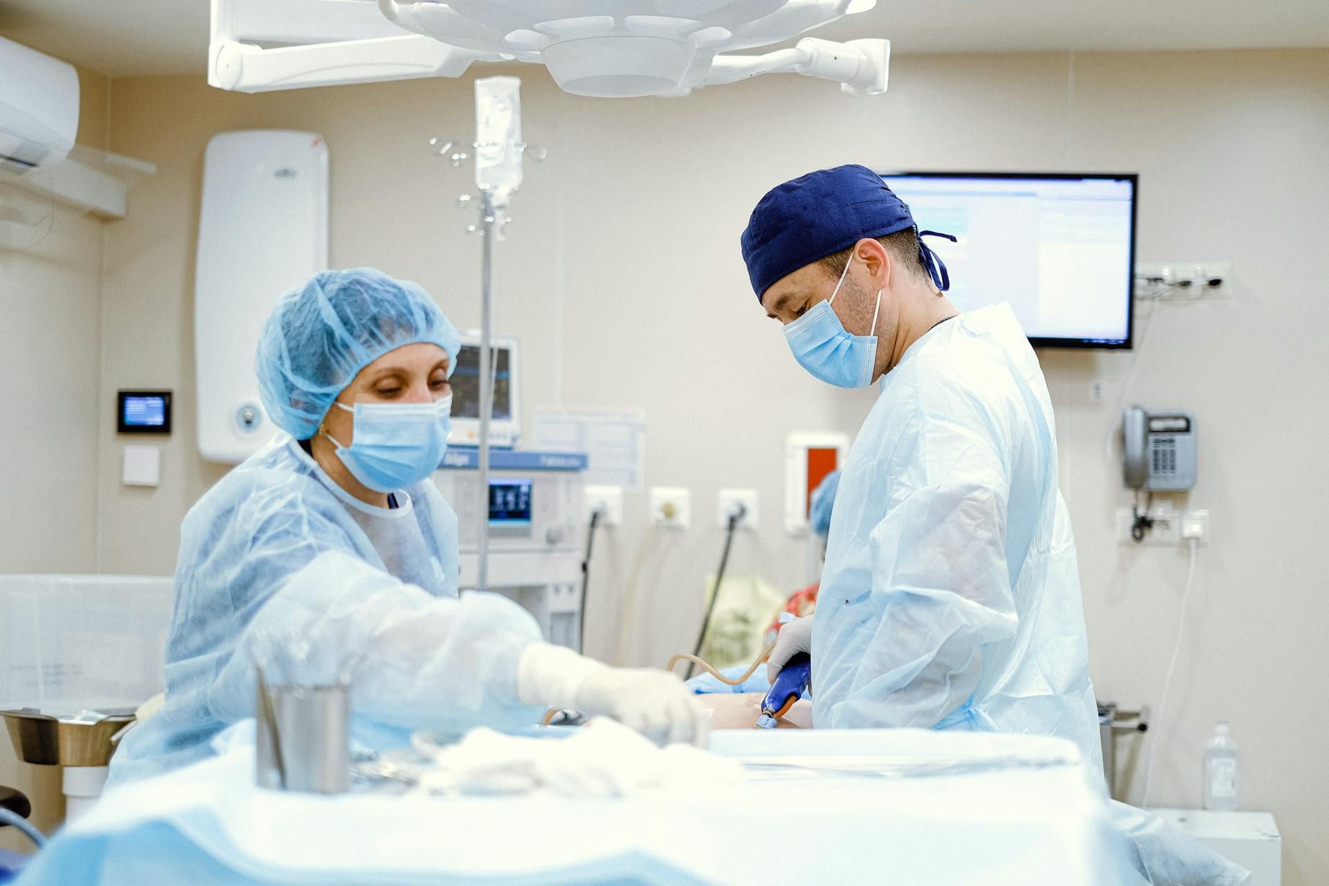 2027 Licensed Practical Nurse (LPN) vs. Certified Nursing Assistant (CNA): Explaining The Difference thumbnail