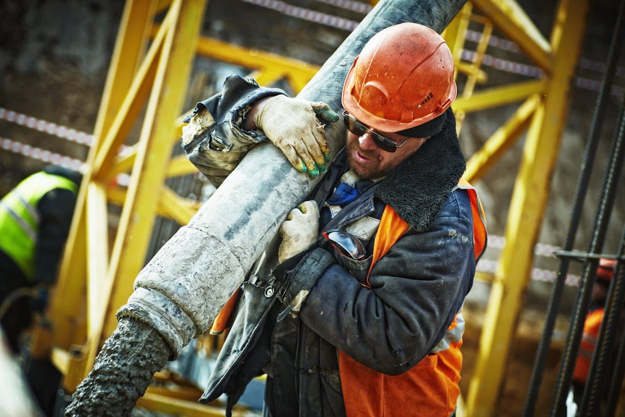 2027 Easiest Construction Management Degree Programs thumbnail